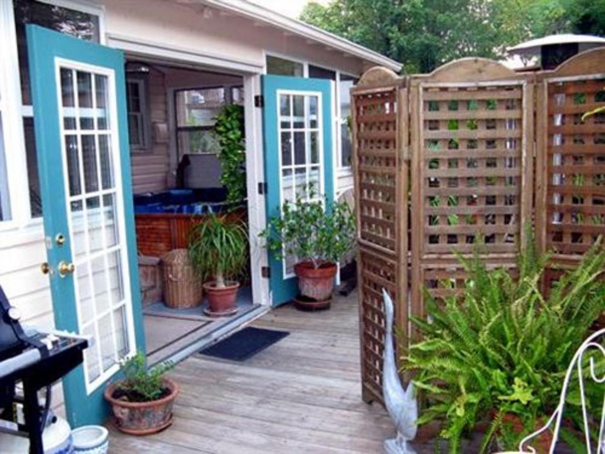 ساوث بوسطن Charles Bass House Bed & Breakfast المظهر الخارجي الصورة