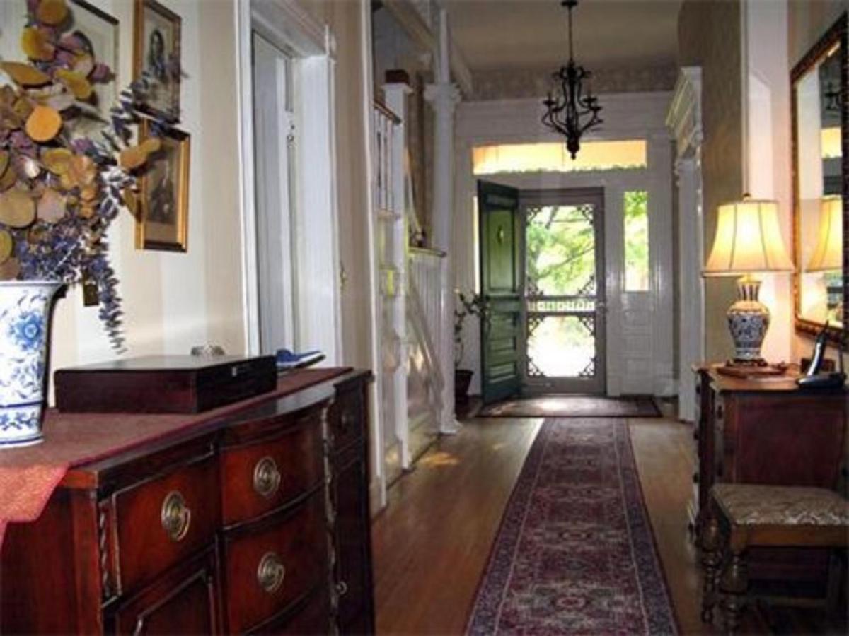 ساوث بوسطن Charles Bass House Bed & Breakfast المظهر الخارجي الصورة